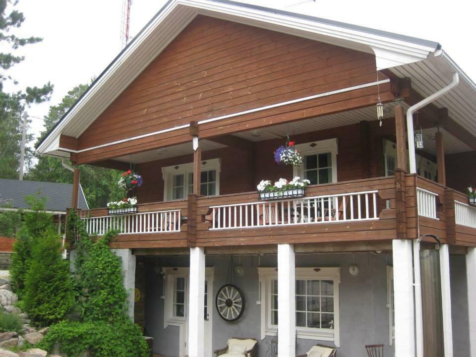 B&B Elaemys Aemmi Sauvo מראה חיצוני תמונה
